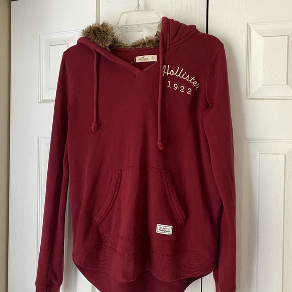 HOLLISTER fuzzy hoodie - Picture 3 of 8